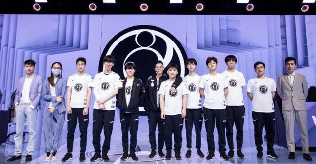 范迪克的身 范迪克的身