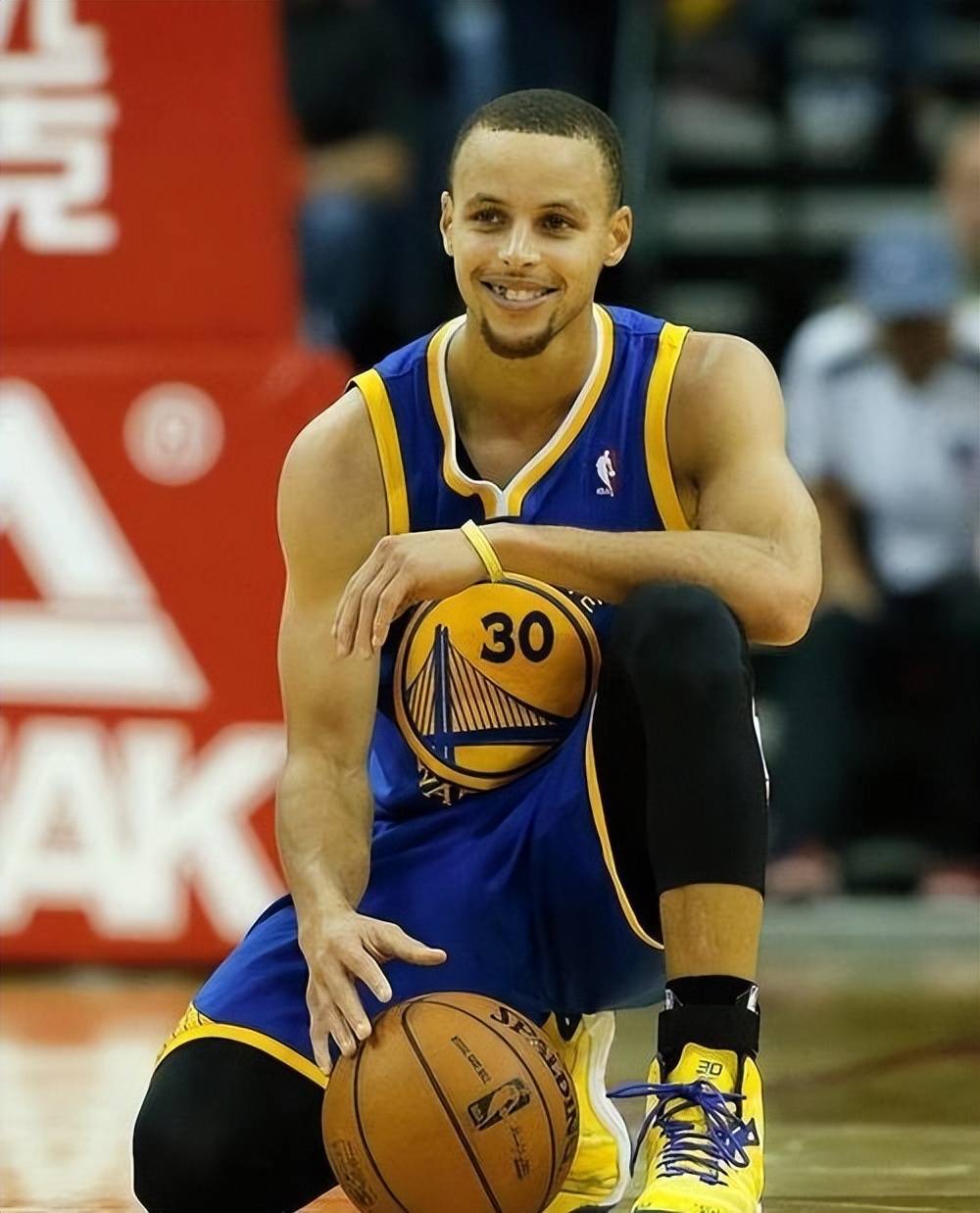 与姚明同框 与姚明同框